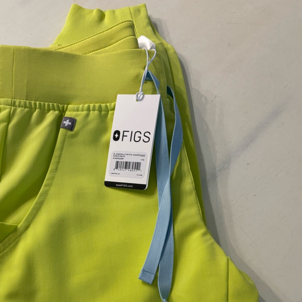 Figs Zamora Jogger
Color: Citrine 
Size: XXS Petite high waisted 

NWT